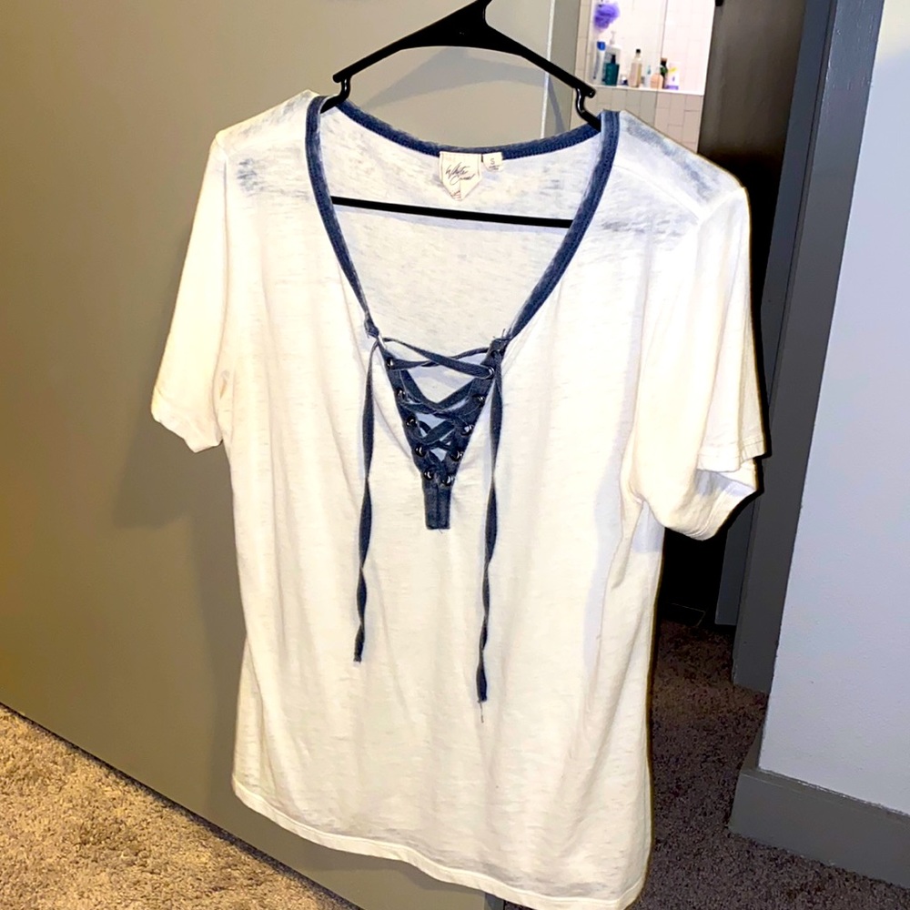 White crow strappy t